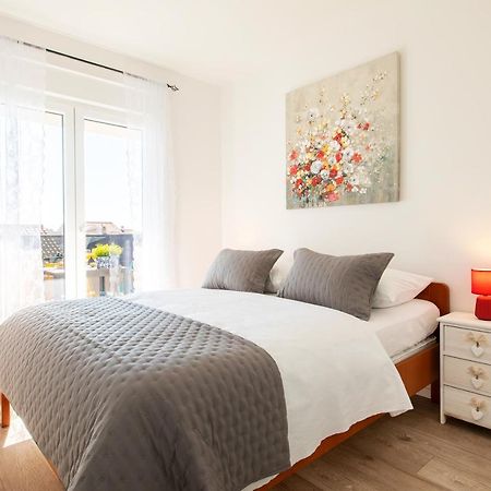 Sunny Island Apartment Trogir Exteriér fotografie