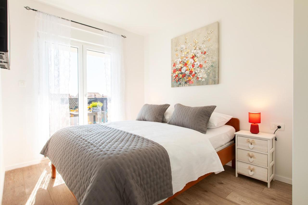 Sunny Island Apartment Trogir Exteriér fotografie
