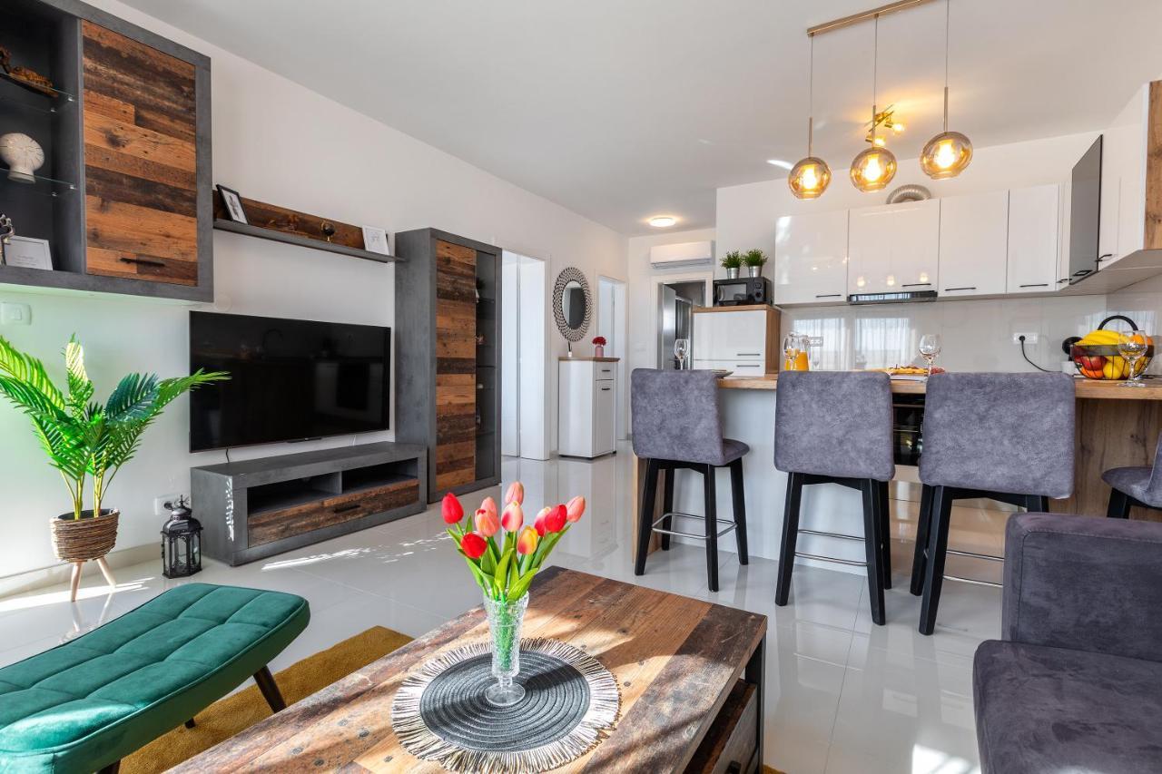 Sunny Island Apartment Trogir Exteriér fotografie